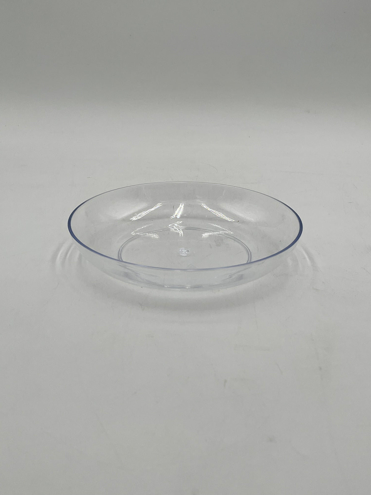 Clearview Floral Base in 7.5". Transparent, durable & reusable tray for floral designs, available in retail & wholesale @ floralsuppliespoint1.com