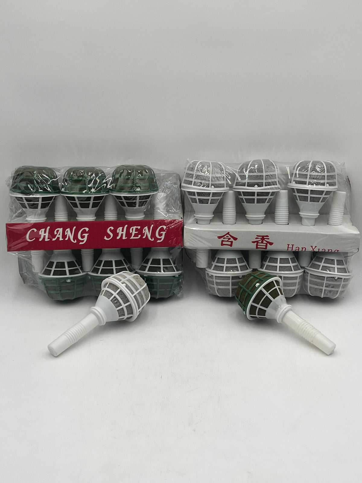 Green & grey floral foam bouquet holders with sturdy handle,3x7. Perfect for weddings & events. Sold individually or 6pack wholesale by floralsuppliespoint1.com